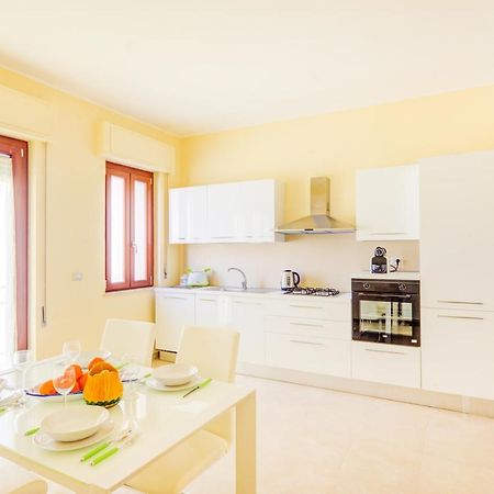 Domus Iose Seaview Apartment Syracuse Exterior foto